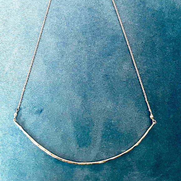 Gold Minimalist Bracket Necklace - 7.5 inches, gold vermeil - Picture 3 of 3